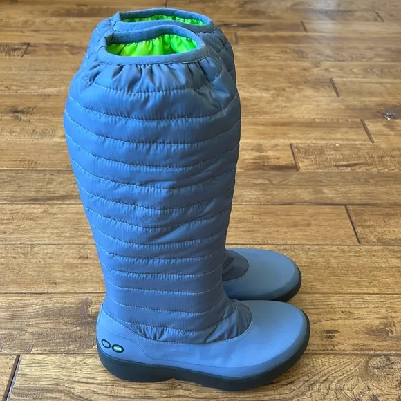 Oofos Oomg Boots Tall Quilted Recovery Pull On Comfort Purple Blue Womens Size 9