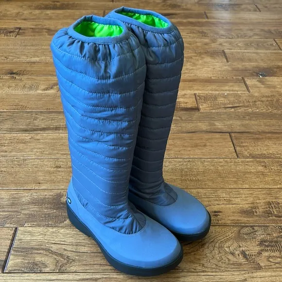 Oofos Oomg Boots Tall Quilted Recovery Pull On Comfort Purple Blue Womens Size 9