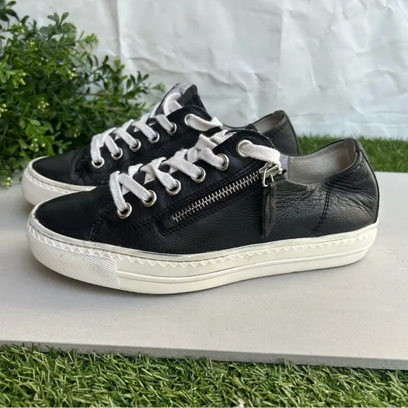 Paul Green Tamara CupsoleSneaker (Women) black/white Uk 5 US 7.5 gently used