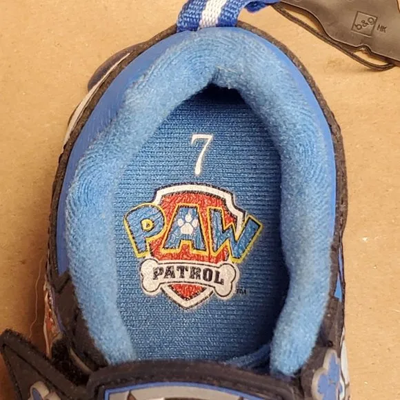 Paw Patrol Light Up Sneakers, Size 7, Blue, New