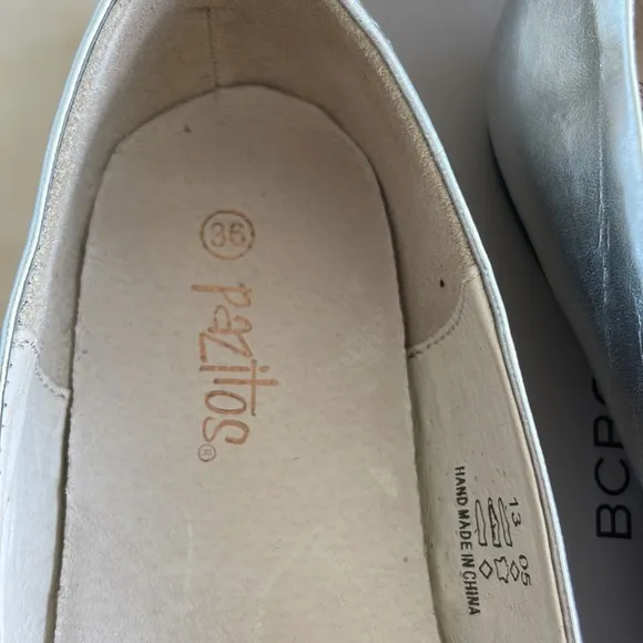 Pazitos Big Girls Silver Silk Flower Slip On Dress Flats-Size 36 (US Size 4)