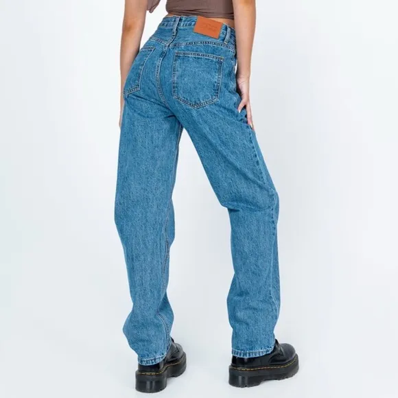 Princess Polly Holly Asymmetric Straight Leg Mid Wash Cotton Denim Jeans Size 2