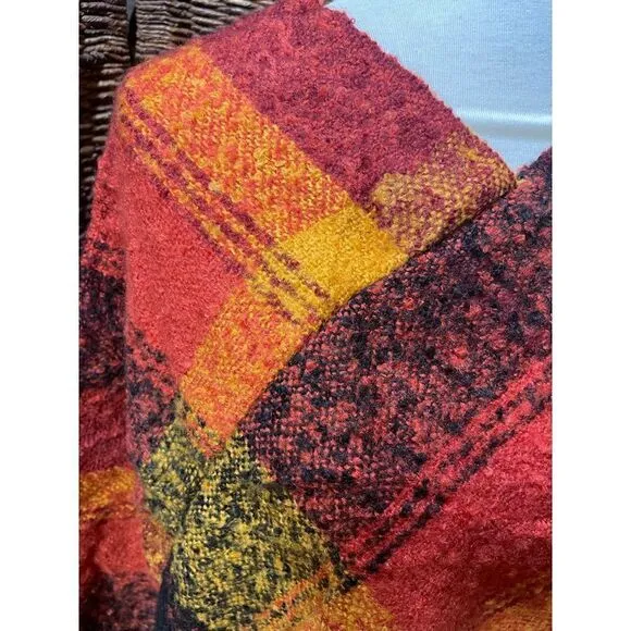 Pumpkin Spice Boucle V-Neck Yarn Plaid Pancho Shawl Fringe Brand New