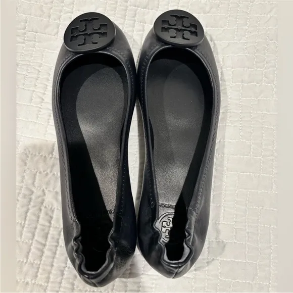 RARE Tory Burch Flats- EXCLUSIVE!!!