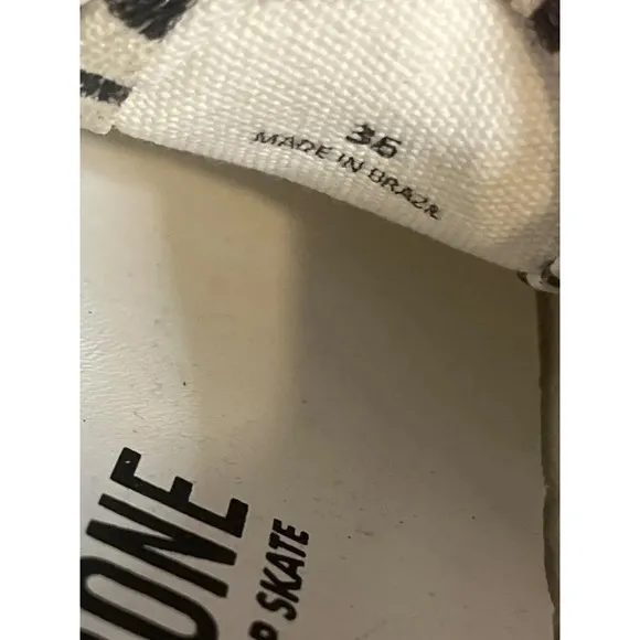 Re/Done 70s Low Top Skate Sneaker in Faded Zebra Print New With Box Dust bag
