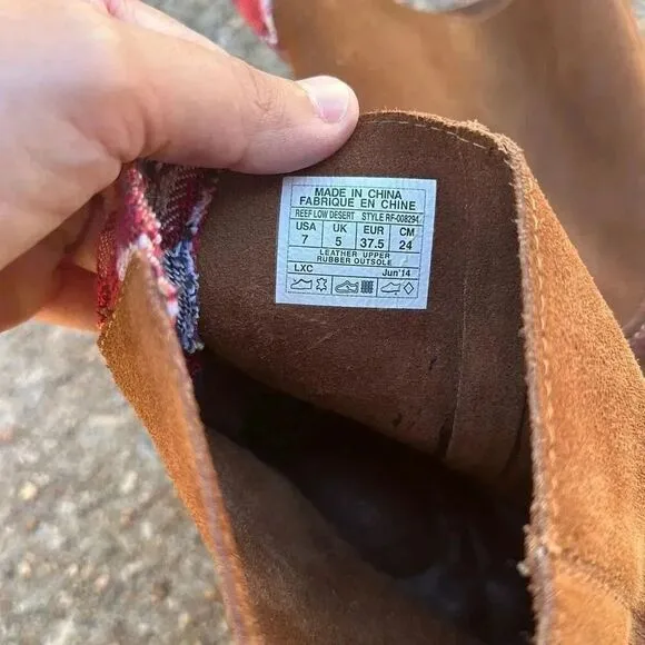Reef Low Desert Boots