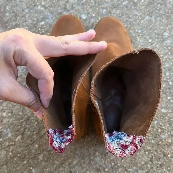 Reef Low Desert Boots