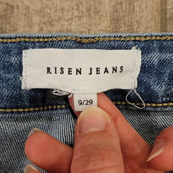 Risen Jeans Women Size 9 / 29 High Rise Wide Leg Light Wash Frayed Hem Boho Cali