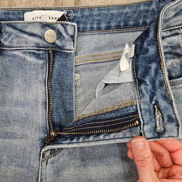 Risen Jeans Women Size 9 / 29 High Rise Wide Leg Light Wash Frayed Hem Boho Cali