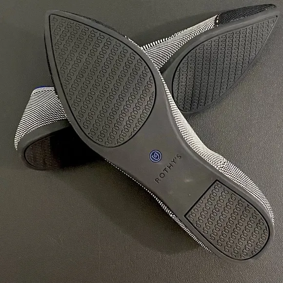 Rothy’s Point Flats Captoe Black Grey Mist Limited Edition