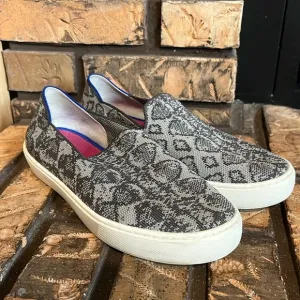 Rothy’s Retired Snakeskin Gray Slip On Loafers Size 8.5