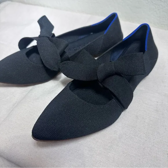 Rothy’s The Point Mary Jane Pointed Bow Flats Size 8.5 in Black