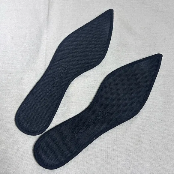 Rothy’s The Point Mary Jane Pointed Bow Flats Size 8.5 in Black
