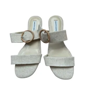 Saks fifth avenue tan canvas sandals 7.5