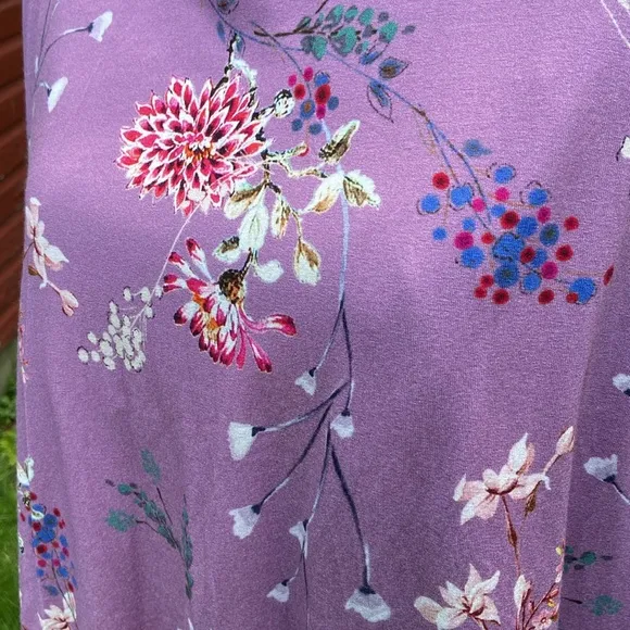 Salaam Clothing Floral Lavender Stretch Jersey Wrap Dress Women's Size M