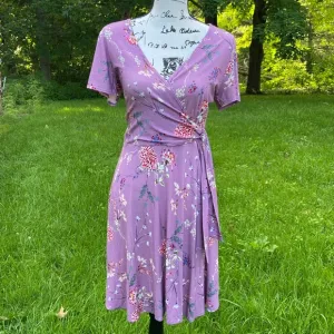 Salaam Clothing Floral Lavender Stretch Jersey Wrap Dress Women's Size M