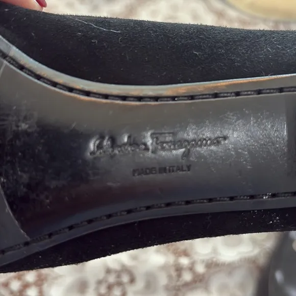 Salvatore Ferragamo Black Suede Nero Loafers - Sz 7 2a