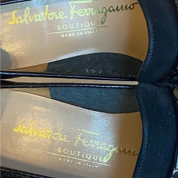 Salvatore Ferragamo Custom Leather &amp; Suede Non slip Sole Loafers Women’s Size 4B