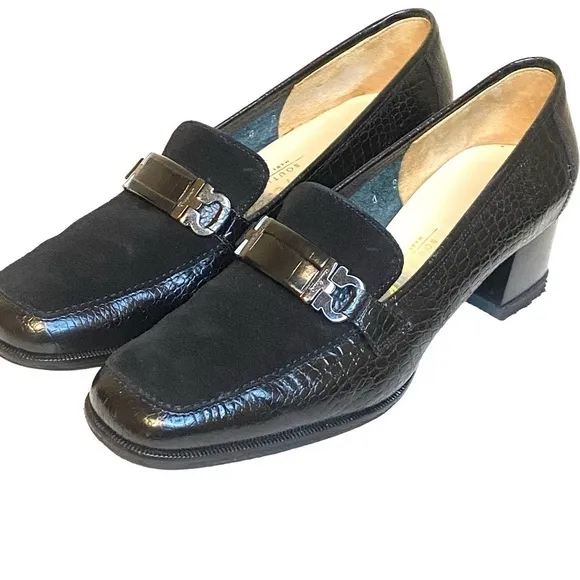 Salvatore Ferragamo Custom Leather &amp; Suede Non slip Sole Loafers Women’s Size 4B