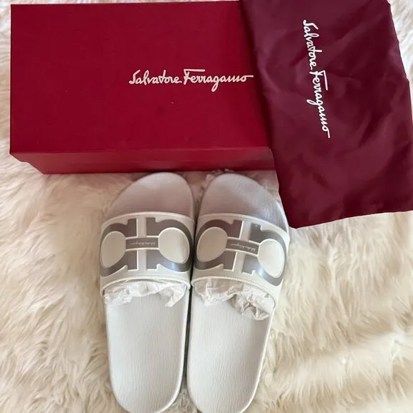 Salvatore Ferragamo Groove 2 White Slides Men Size 6 Brand new 100% Authentic