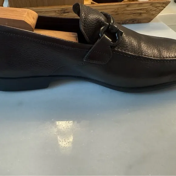 Salvatore Ferragamo leather loafers, Men’s 8.5, slip ons, dark brown