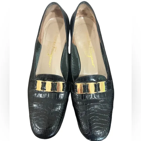 Salvatore Ferragamo womens leather loafers with block heel size 7.5 gold/black