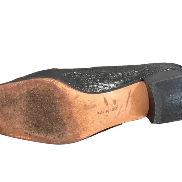 Salvatore Ferragamo womens leather loafers with block heel size 7.5 gold/black