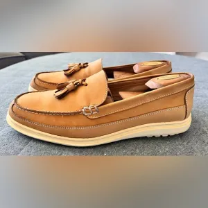SANDRO MOSCOLONI VINEYARD Sz 10.5 Tan Italian Leather Loafers with Tassels