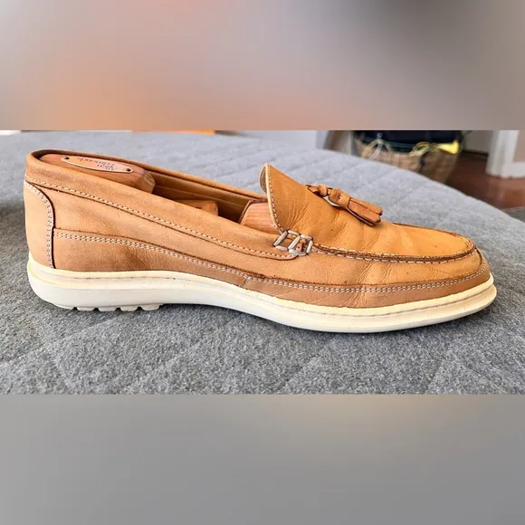 SANDRO MOSCOLONI VINEYARD Sz 10.5 Tan Italian Leather Loafers with Tassels