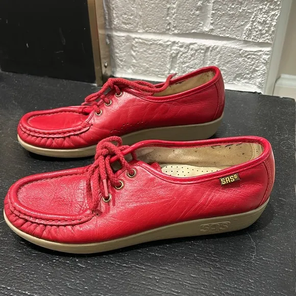 SAS Bounce Red Leather Lace  Up Moc