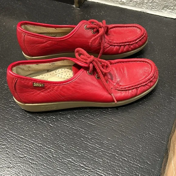 SAS Bounce Red Leather Lace  Up Moc