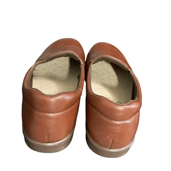 SAS Brown Leather Viva Soft Step Tripad Comfort Slip on Loafers Womans Size 8N