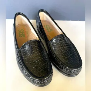 SAS Women’s Size 5 Shoes Alligator Black Tripad Comfort Footbed Loafers EUC