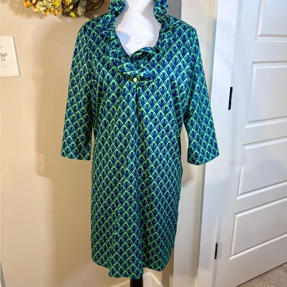 SAWYER Ruffle Neck Button Quarter Sleeve Pull On Shift Dress Green/Blue Sz M🧡