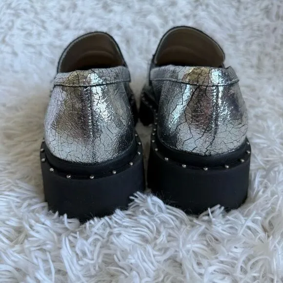 SCHUTZ Christie Studs Silver Cracked Leather Lug Sole Loafers Size 7.5