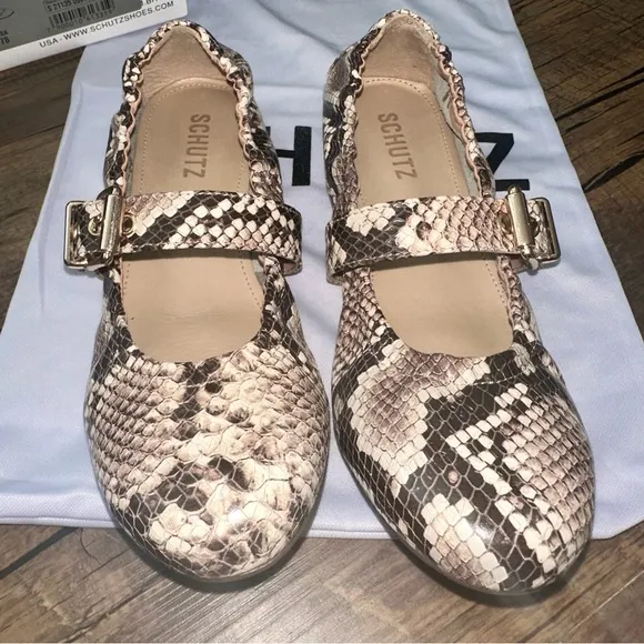 SCHUTZ Leather Flats