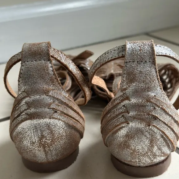 Seychelles Gold Genuine Leather Flats- Size 7- NWOB