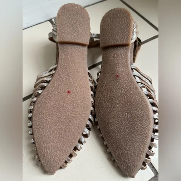 Seychelles Gold Genuine Leather Flats- Size 7- NWOB