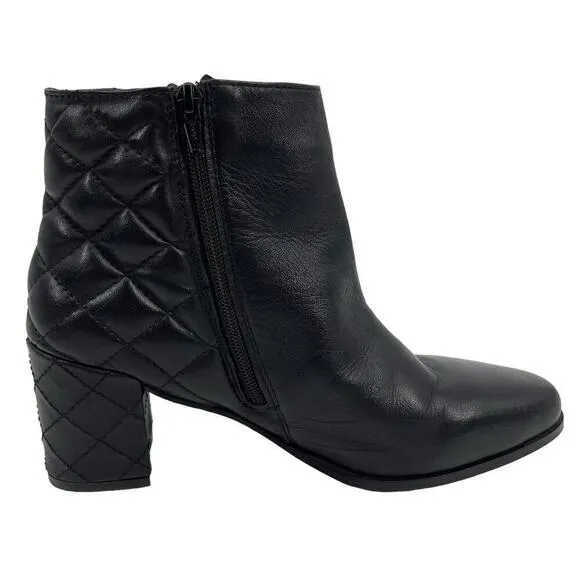 Seychelles Heeled Boots Paramount Quilted Leather Black Bootie Size 10