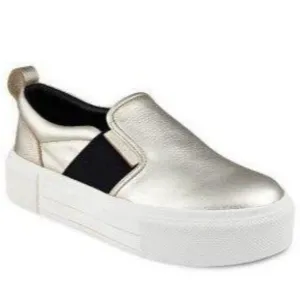 Size 10 M Kendall   Kylie Tenley Fashion Sneakers