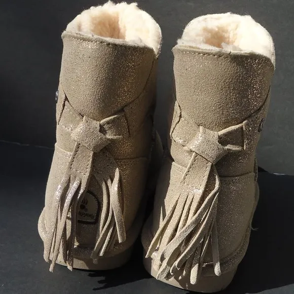 SIZE 5 youth. BEARPAW MIA sheepskin boots