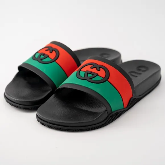 size 9G - Gucci Interlocking GG Rubber Slides Sandals Black Green Red