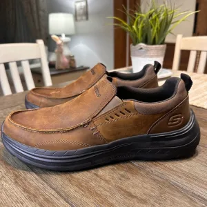 Skechers Slip On Seveno Distressed Brown Leather Slip On Memory Foam Size  10