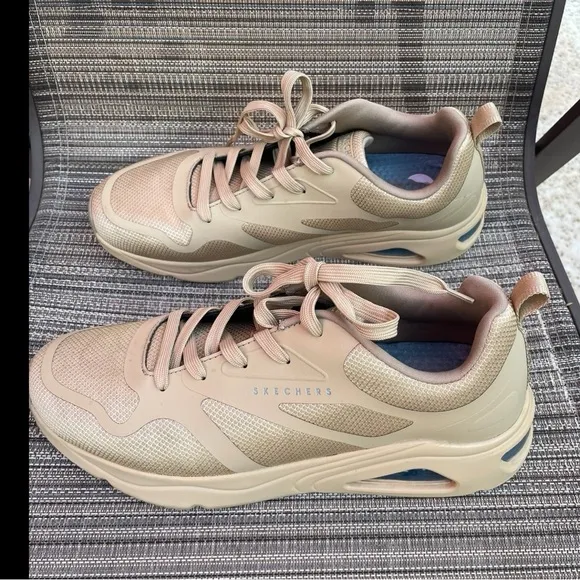 Skechers Tres-Air UNO Revolution Airy Men's Tan/Gold Sneakers Sz 12 US / 46 EUR