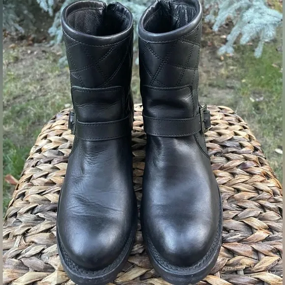 Sonora Mia Motorcycle Black Leather Quilted Double H Biker Boot. Women’s size 8