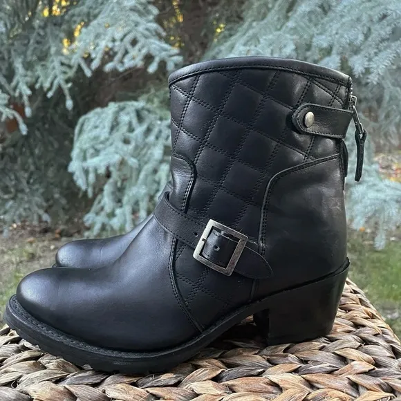 Sonora Mia Motorcycle Black Leather Quilted Double H Biker Boot. Women’s size 8