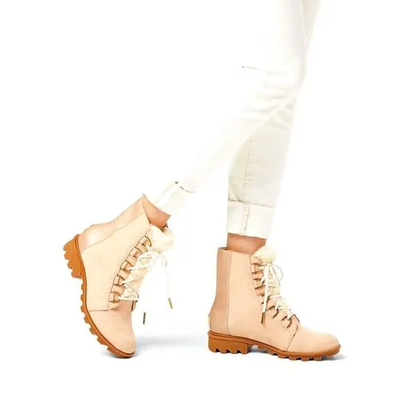Sorel &quot;Phoenix&quot; Short Lace Lux Boot Sz 10