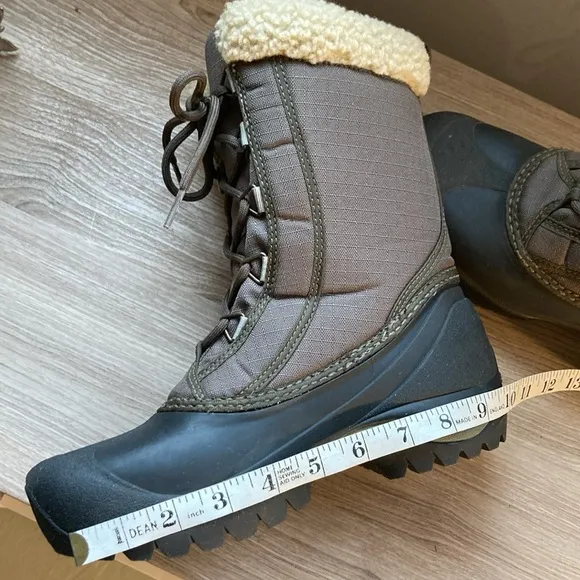 Sorel Cumberland thinsulate insulation winter boots 7,5