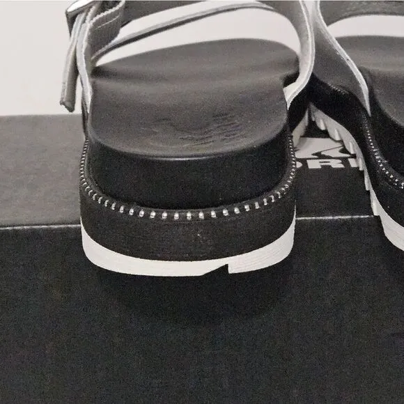 Sorel Roaming Slides in sea salt color. NIB-Size 7.5