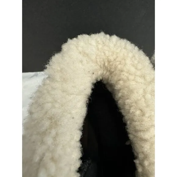 Sorel Size‎ 9 Sneakchic Alpine Holiday Shearling Waterproof Cold Weather Boots